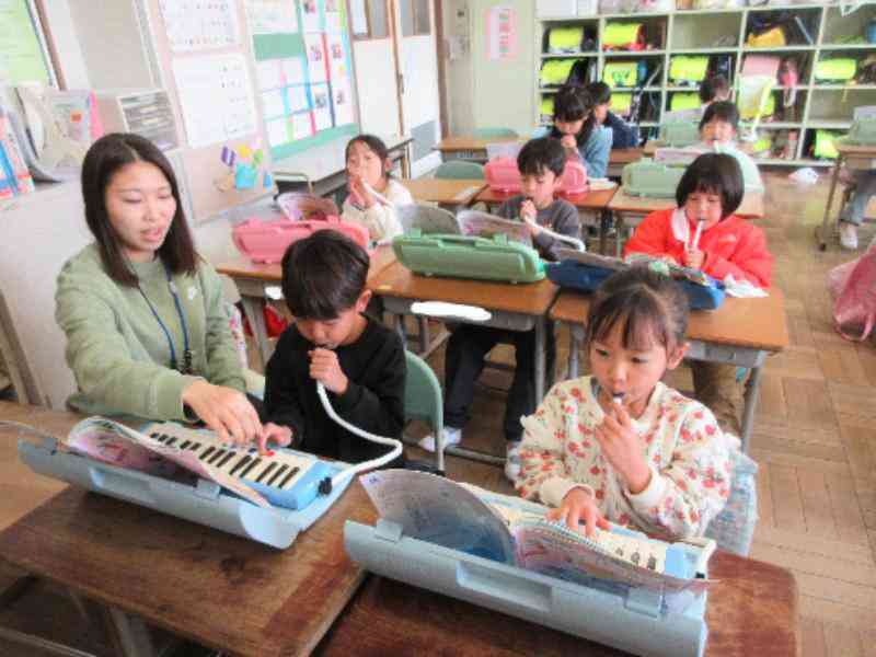 e3953a2e-82c0-418f-b715-70d96f6107ae