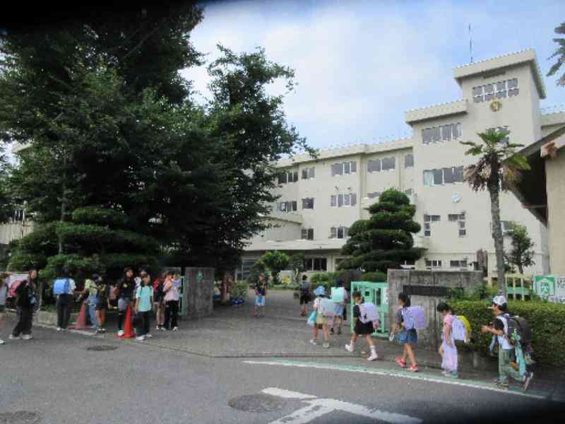 f3aa0d21-65b6-418c-a988-9311ba05053c