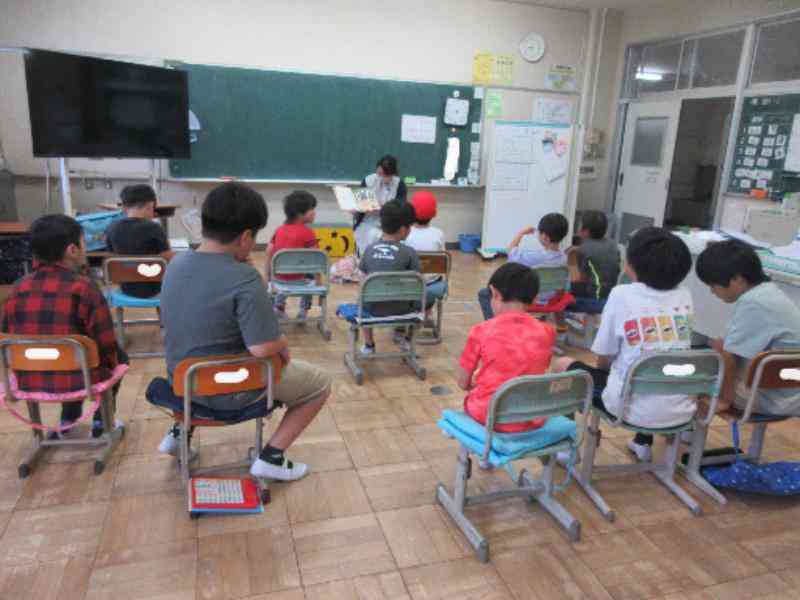 3d7d3a21-7c18-405d-bc26-5dfd18d1e9a3