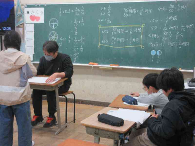 f98315c8-d5af-40cd-aa8e-64bc352c6cef