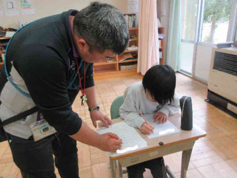 f7d165f5-a732-4e85-92a8-765dad8a2270