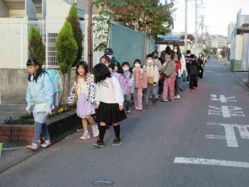 51dc9502-776b-4746-be34-2e303fd9daf2