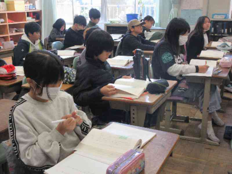 0faf6c6c-694b-4b95-a122-e5bc260a5f0d