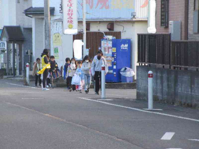 61d2af0b-63fd-47af-a776-ebc224024c67