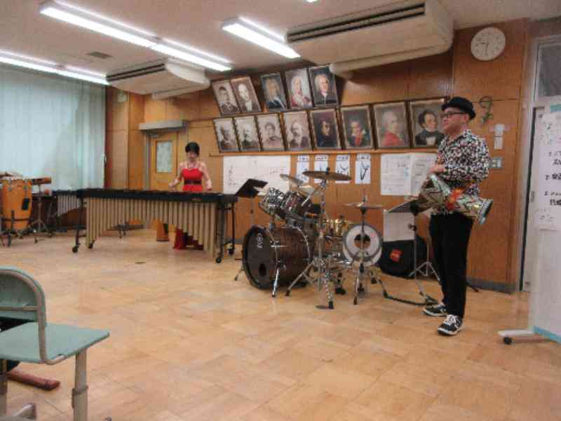 eeb11686-ea07-40d9-bf03-650002226d99