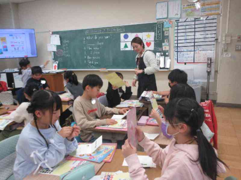 0e4d3da0-a73f-48f2-9259-68c7688ecc70