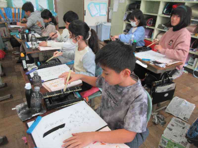 f5cb8514-8d28-45aa-ace9-d11484cd4a0e