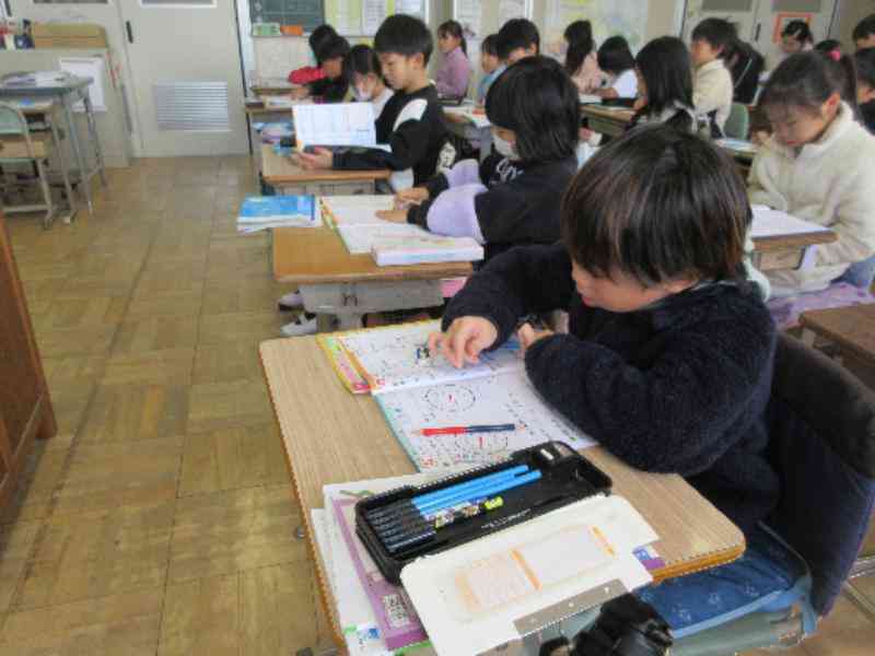 567f7a3c-76f4-4bed-8f96-f02f2341ae01