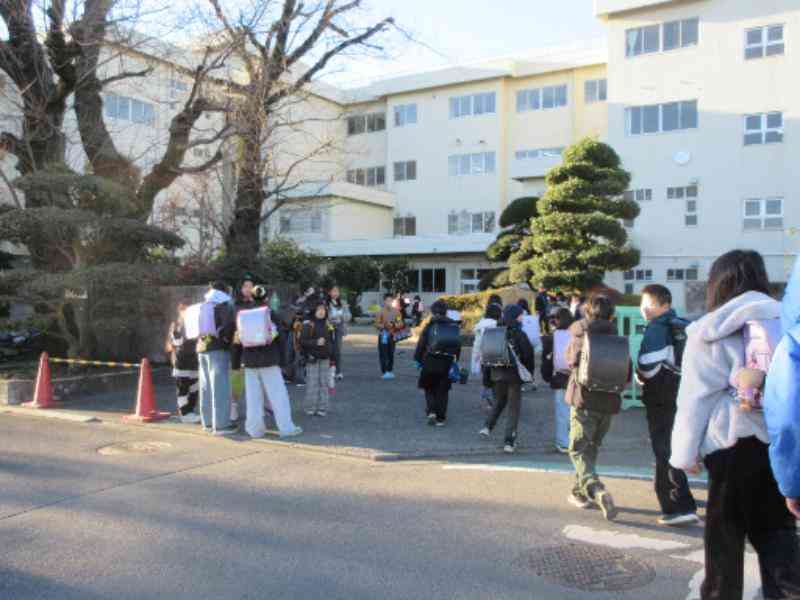 1ab45b1e-ec0d-4770-beea-3f0147af64a5