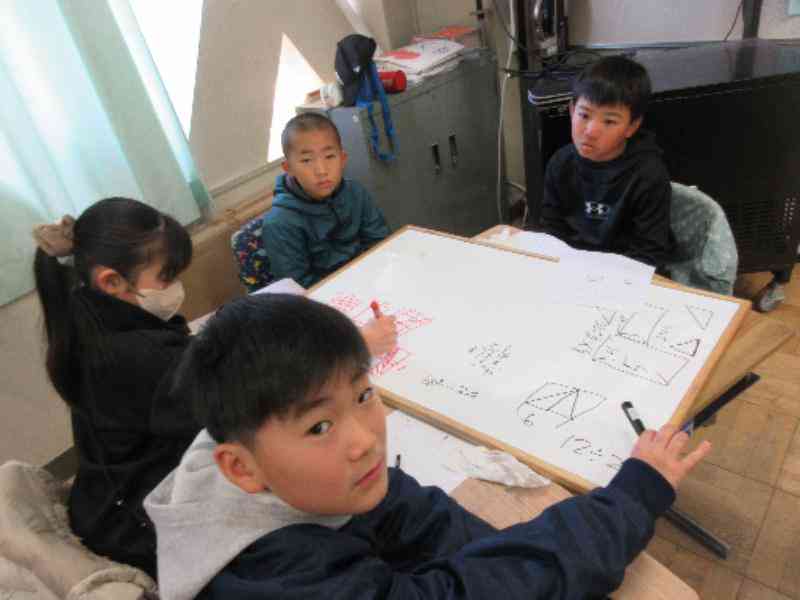 5eb8c189-0bfb-4a41-b127-af677e3bcfbb