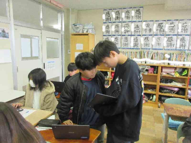 4c59acc8-ed61-40c4-8ae7-fc59af98a14e