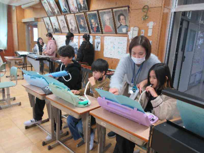 10c7f379-0de5-42f8-9fed-e57ac3943400