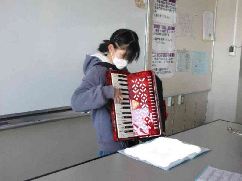 fb733021-3902-450e-b55c-9ae1e4b42ec5