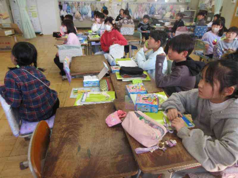 d2a1a730-5dd0-4b43-88f6-a320c23fc4f1