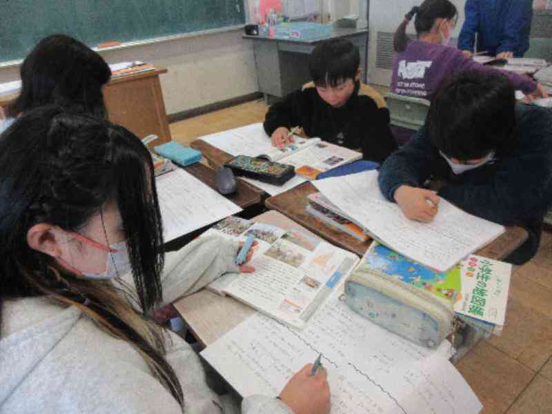 0f530edd-6ff2-4943-9e3d-70aa7bd191c1 (1)