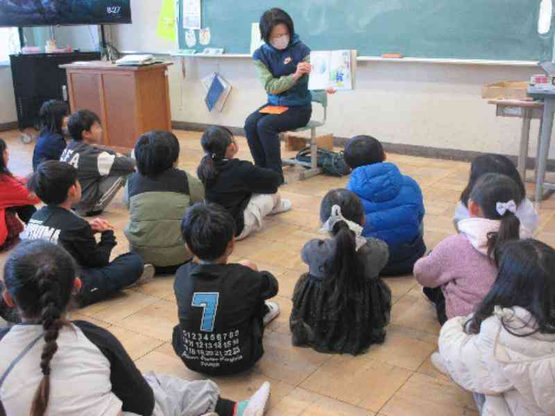 f8f0bd08-05ee-43b5-9df3-6b523ef44f37