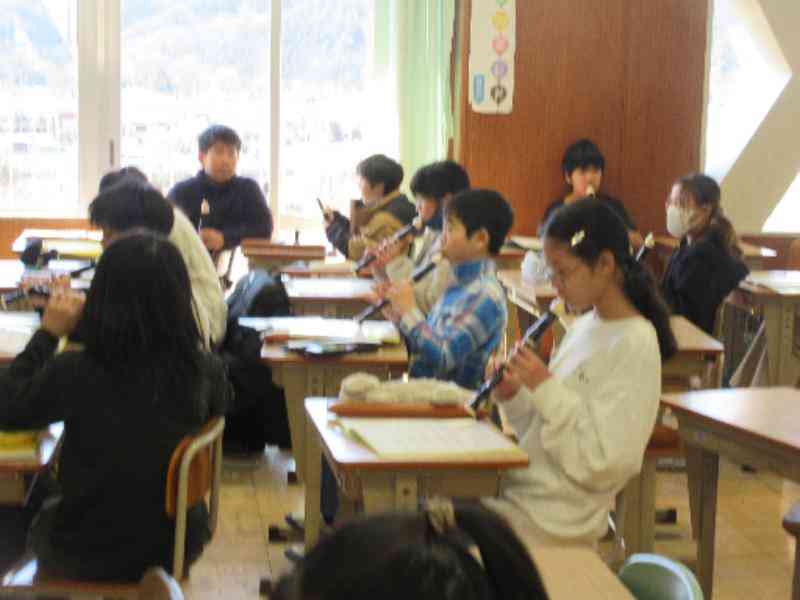 28bbad8a-80e0-4a84-be66-ccf00ba599b0