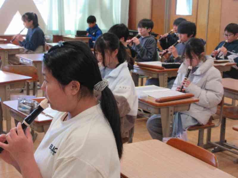 90d9ccd6-64c1-4c91-8521-6ebb483d4e2d