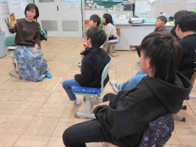 5a2ebd61-6873-45fc-a97a-41e2b560b18b