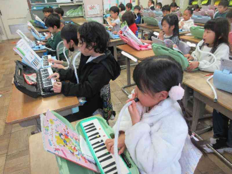 c12ecaf5-44c4-48e4-bb9e-bd6ad12f866e