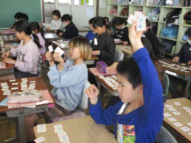 6f58d549-d279-4d74-8819-9d18f99cdfed