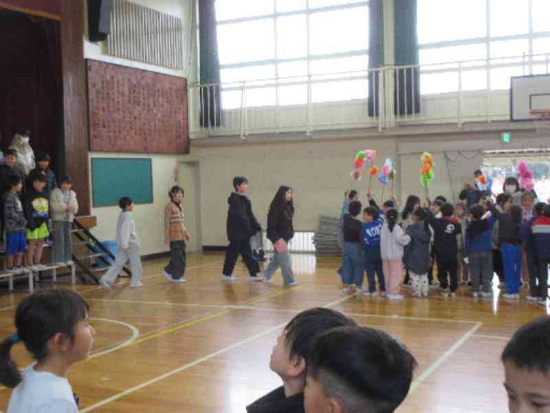 f6a06b32-d22d-43a8-b625-cabf1acfb187